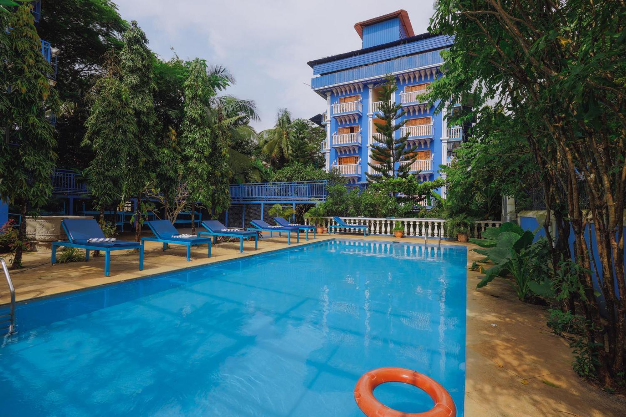 Mayflower Beach Resort By Casa Eternal Baga Exteriör bild